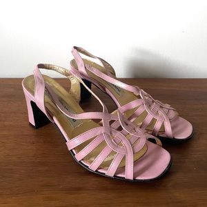 Vintage Italian Pink Leather Strappy Sandals